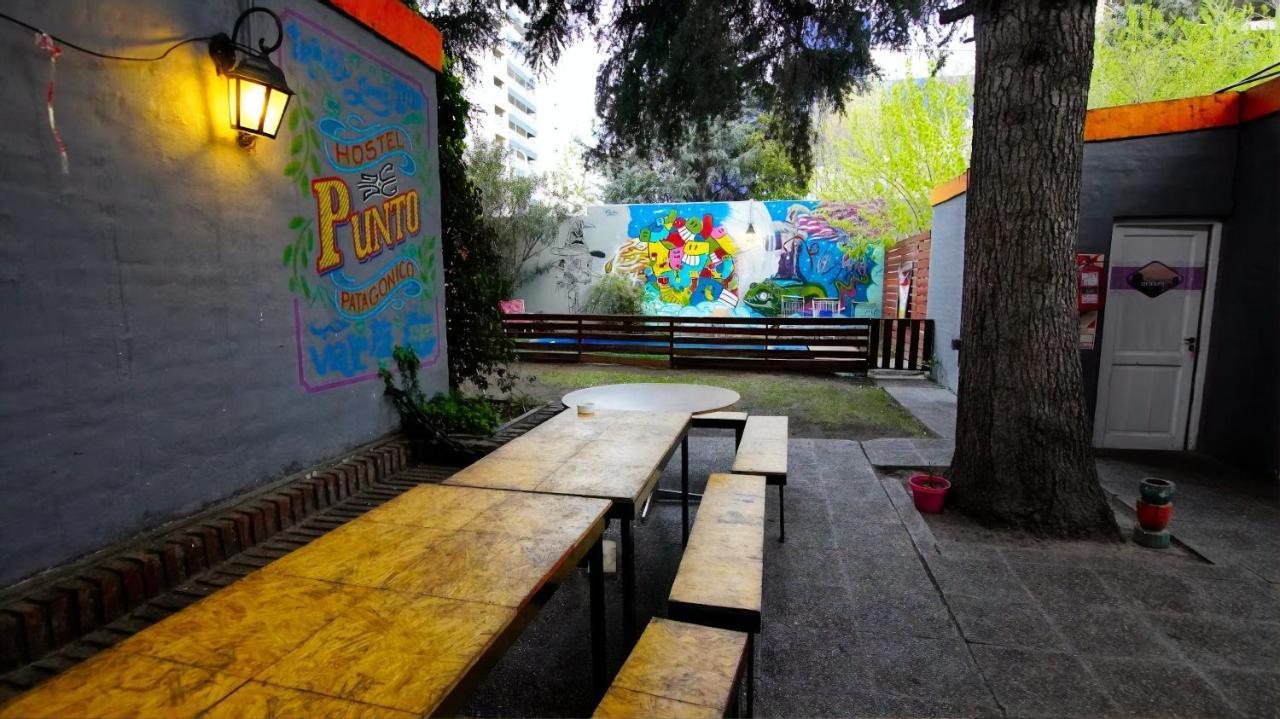 Hostel Punto Patagonico เนวเก็น ภายนอก รูปภาพ
